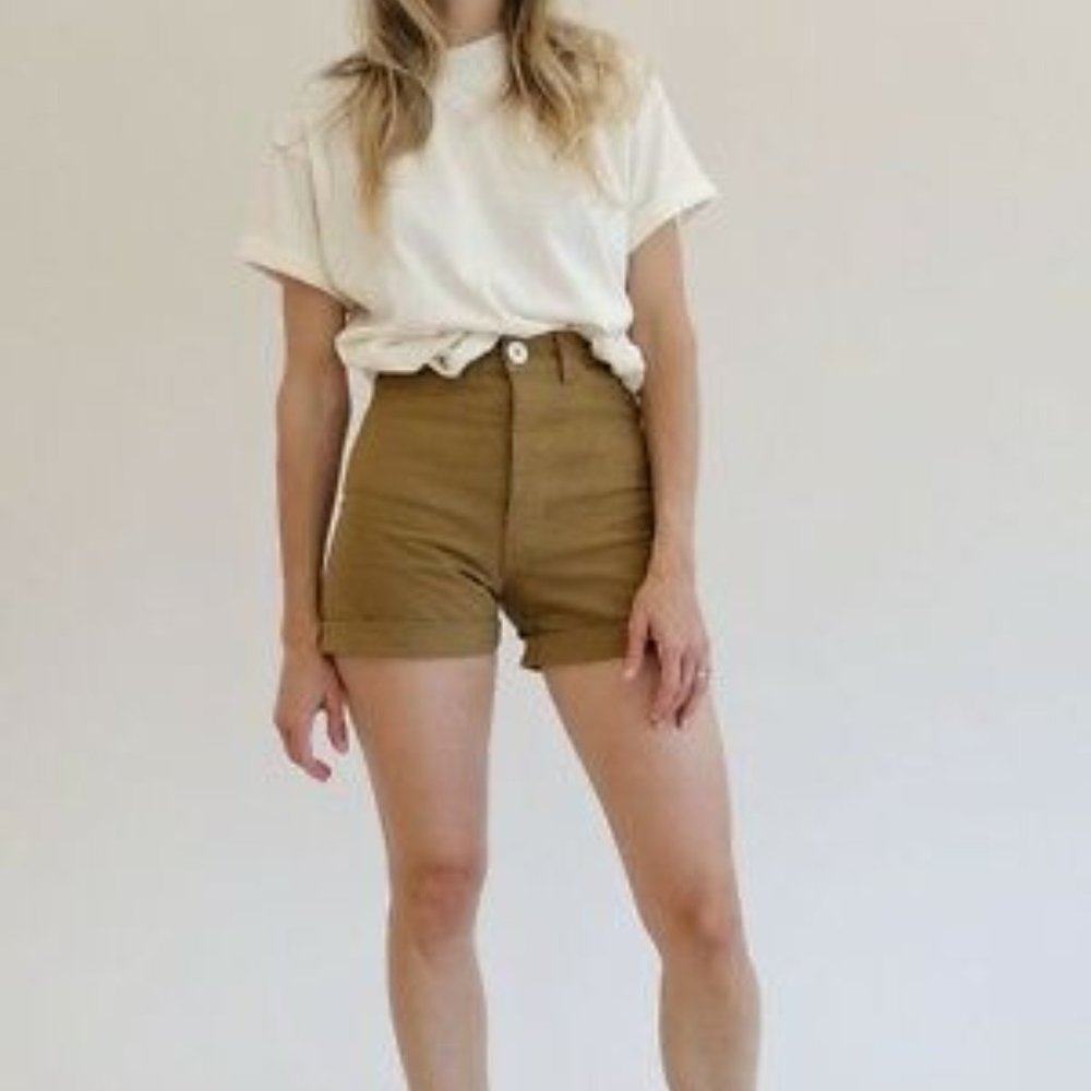 Jesse Kamm Sailor Shorts Tobacco Size 6